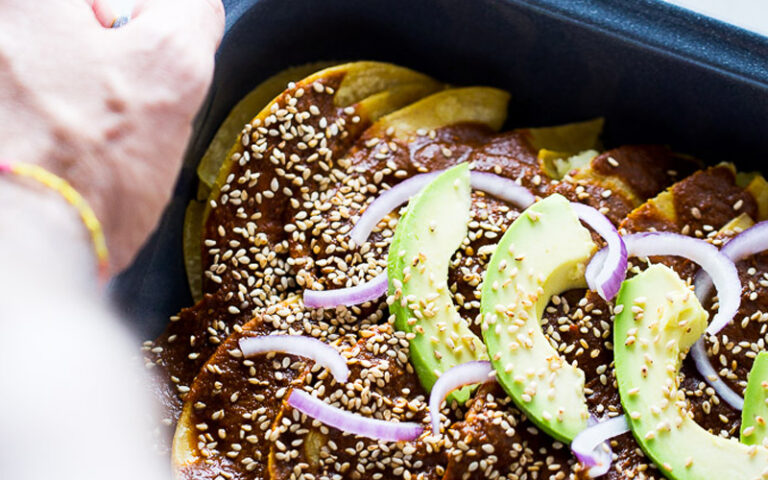 ¿Cómo hacer enmoladas veganas? Receta fácil